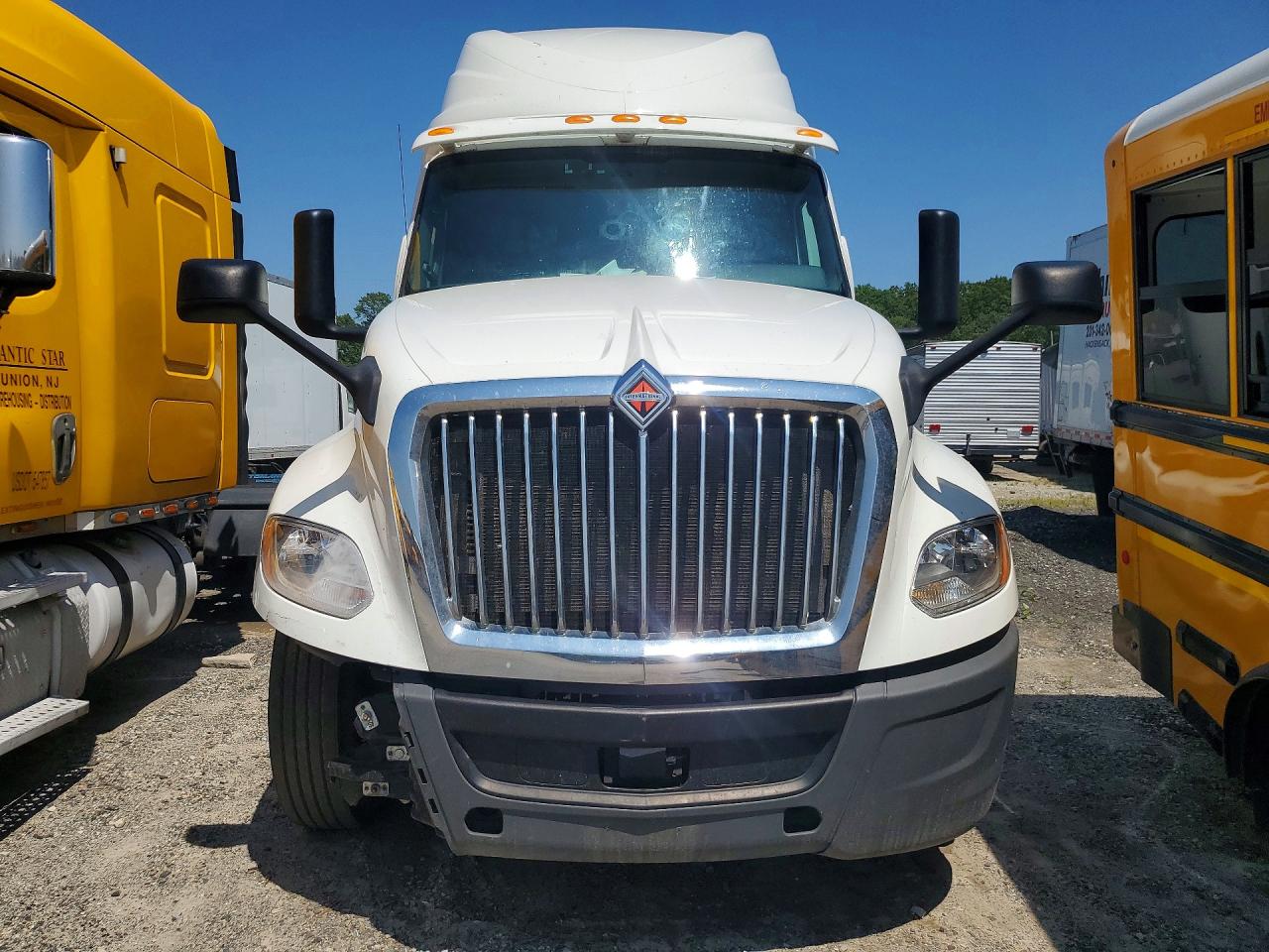 3HSDZAPR4KN326161 · 2019 INTERNATIONAL LT625 · 5/13
