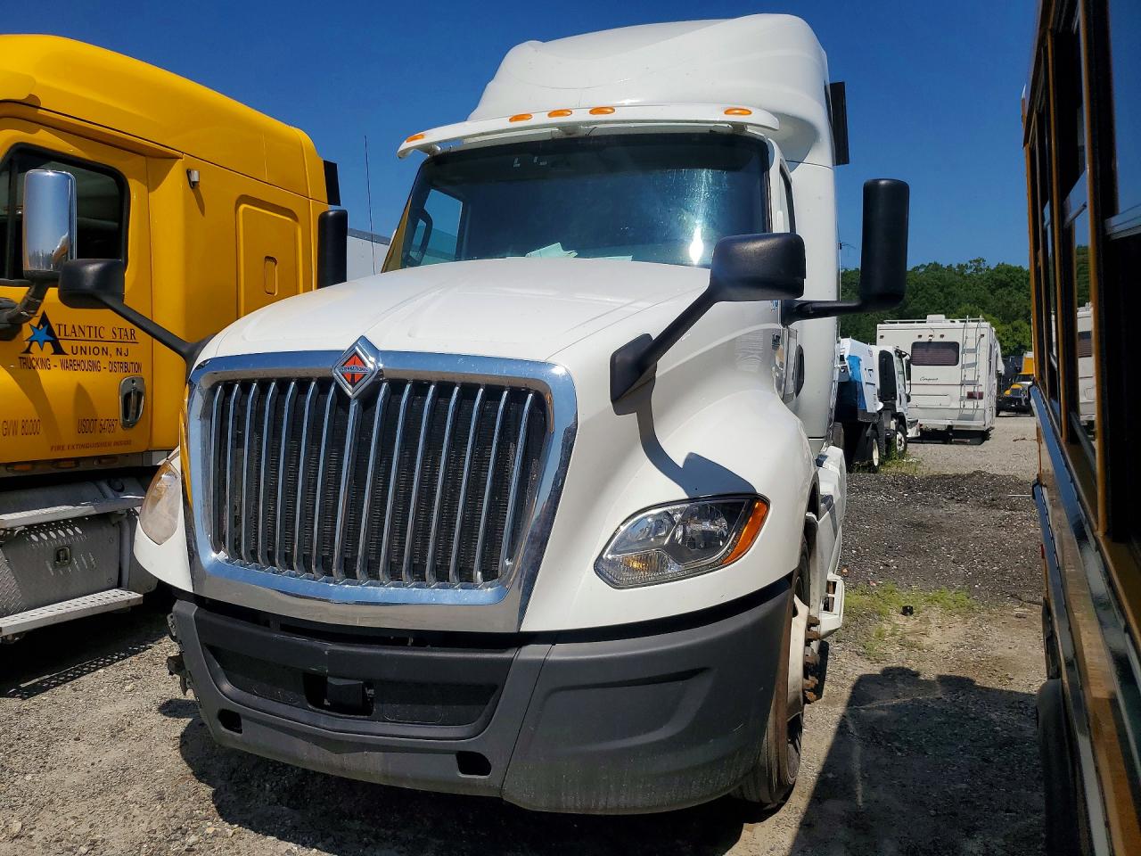 3HSDZAPR4KN326161 · 2019 INTERNATIONAL LT625