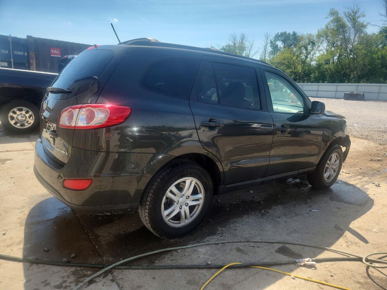 5NMSG3AB8AH405630 · 2010 HYUNDAI SANTA FE · 3/14