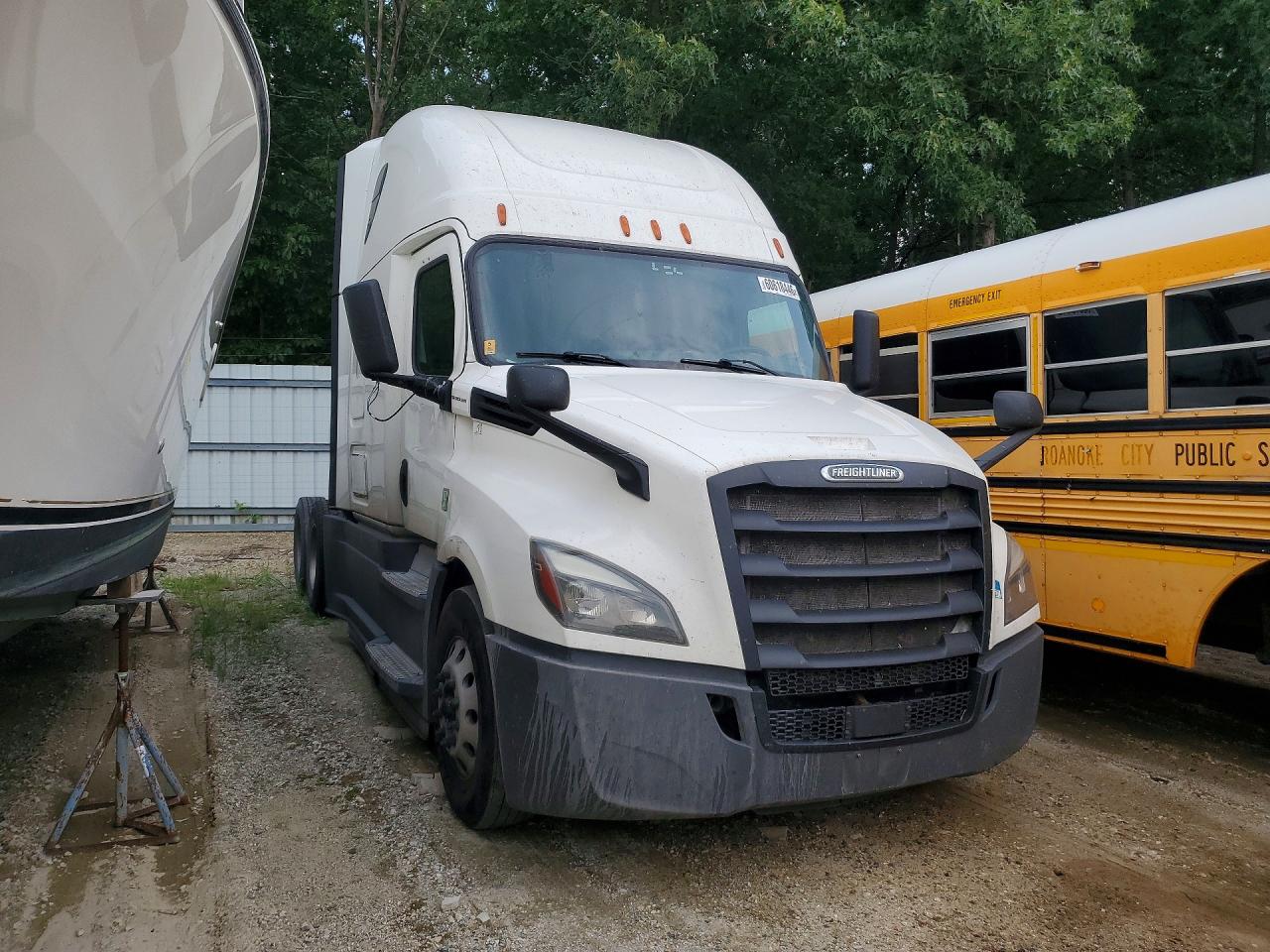 1FUJHHDR1KLKV6937 · 2019 FREIGHTLINER CASCADIA 126 · 4/14