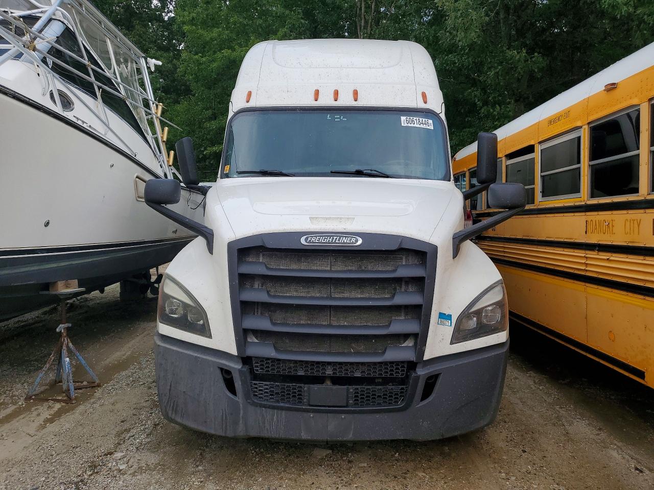 1FUJHHDR1KLKV6937 · 2019 FREIGHTLINER CASCADIA 126 · 5/14