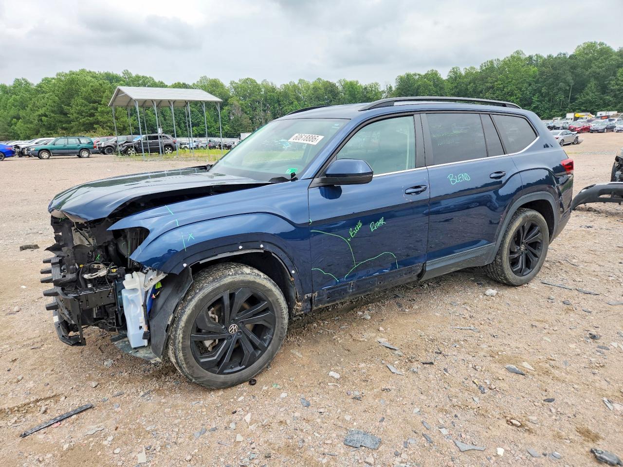 1V2HR2CAXNC520977 · 2022 VOLKSWAGEN ATLAS