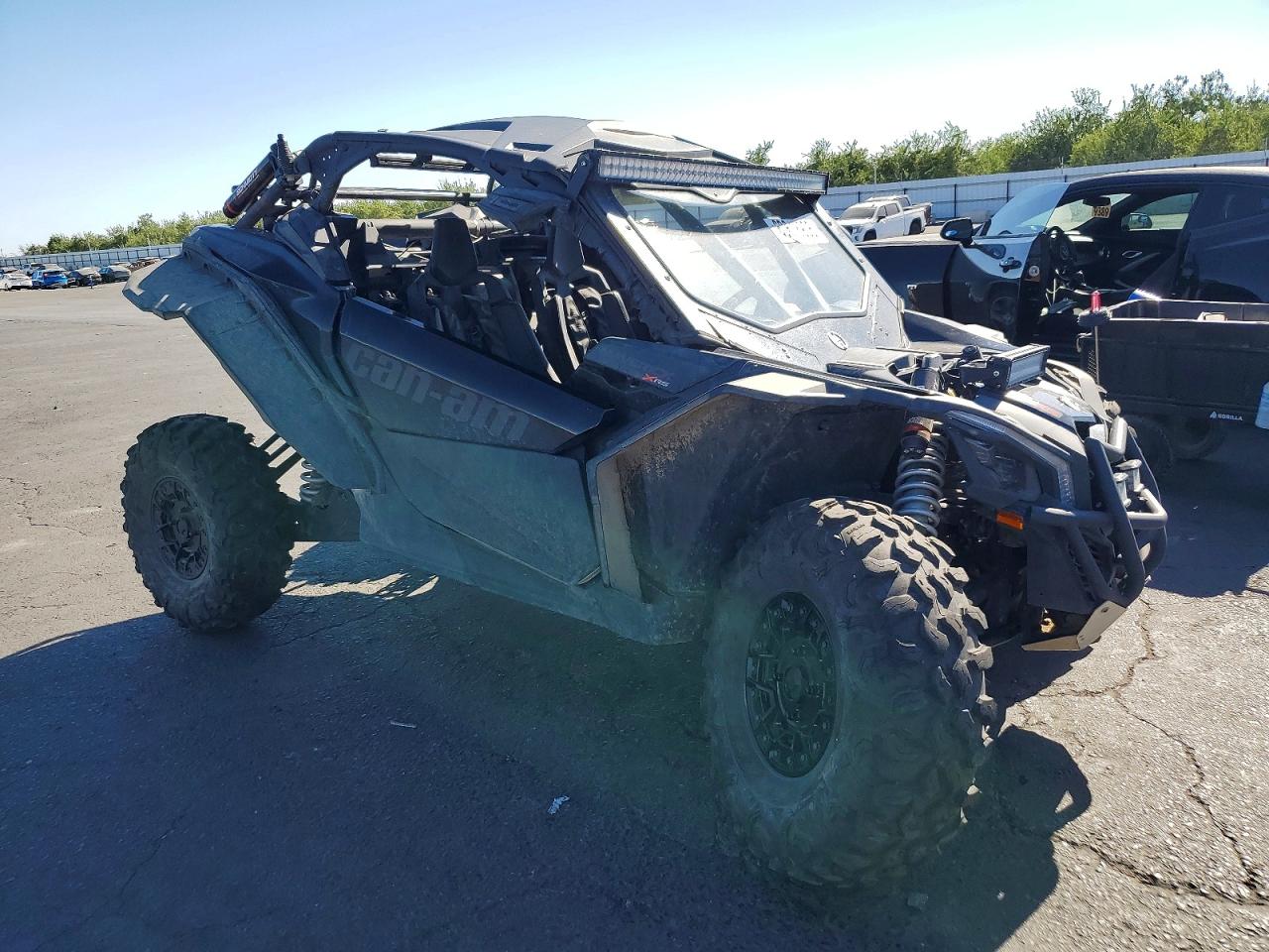 3JBVXAV2XNE000588 · 2022 CAN-AM MAVERICK X3