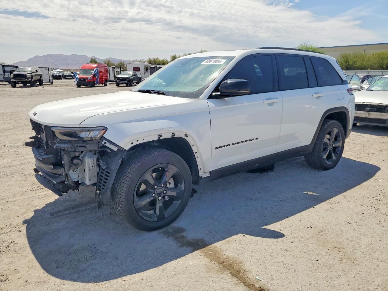 1C4RJHBG3SC292001 · 2025 JEEP GRAND CHEROKEE