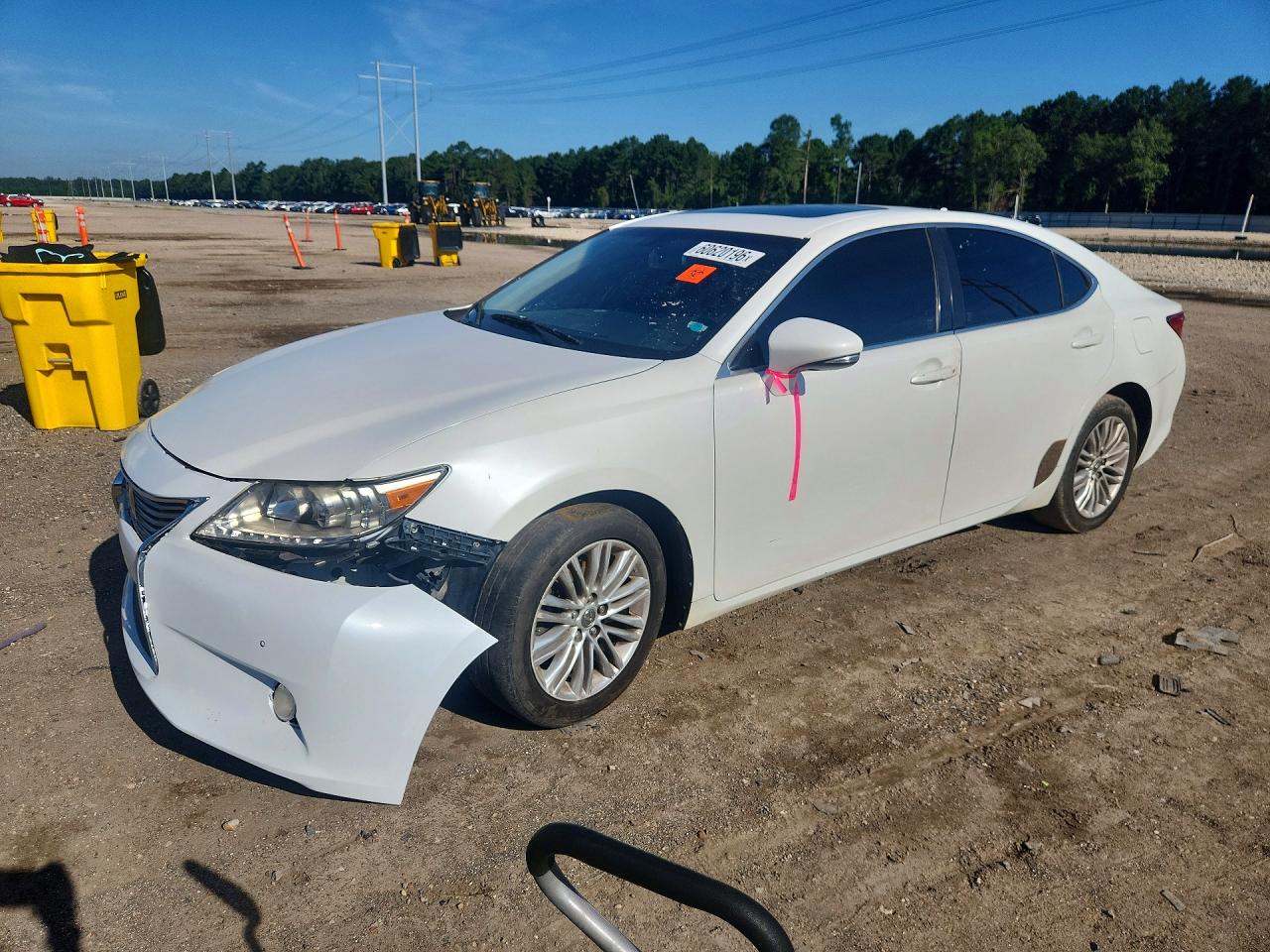 JTHBK1GG8E2133160 · 2014 LEXUS ES