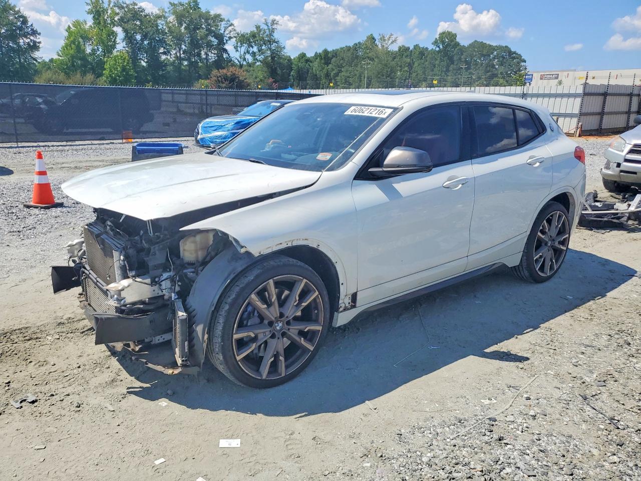 WBXYN1C00L5P20799 · 2020 BMW X2
