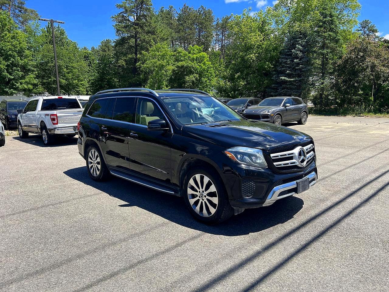 4JGDF6EE1KB219608 · 2019 MERCEDES-BENZ GLS