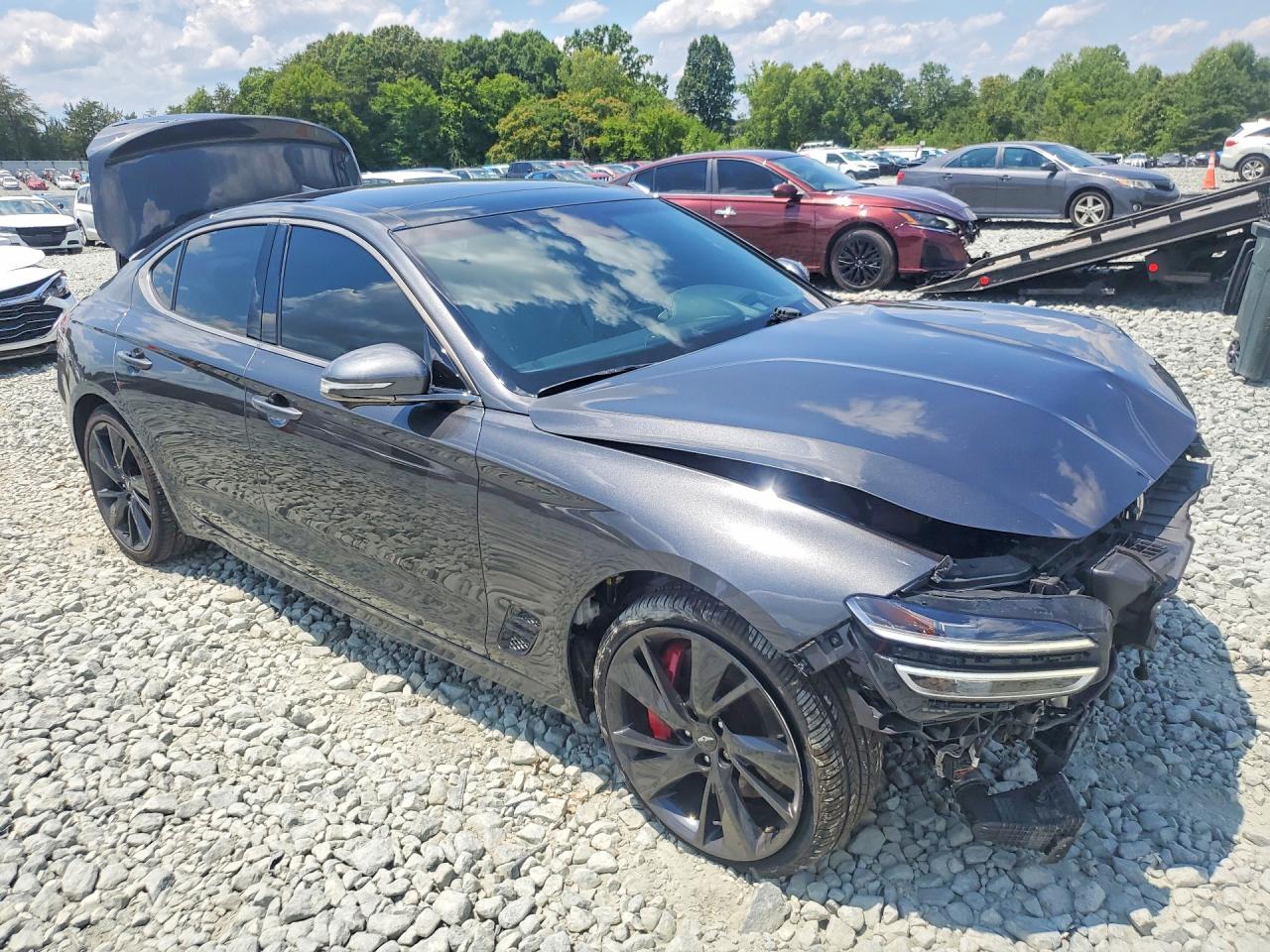 KMTG54TE2NU082863 · 2022 GENESIS G70 · 4/13