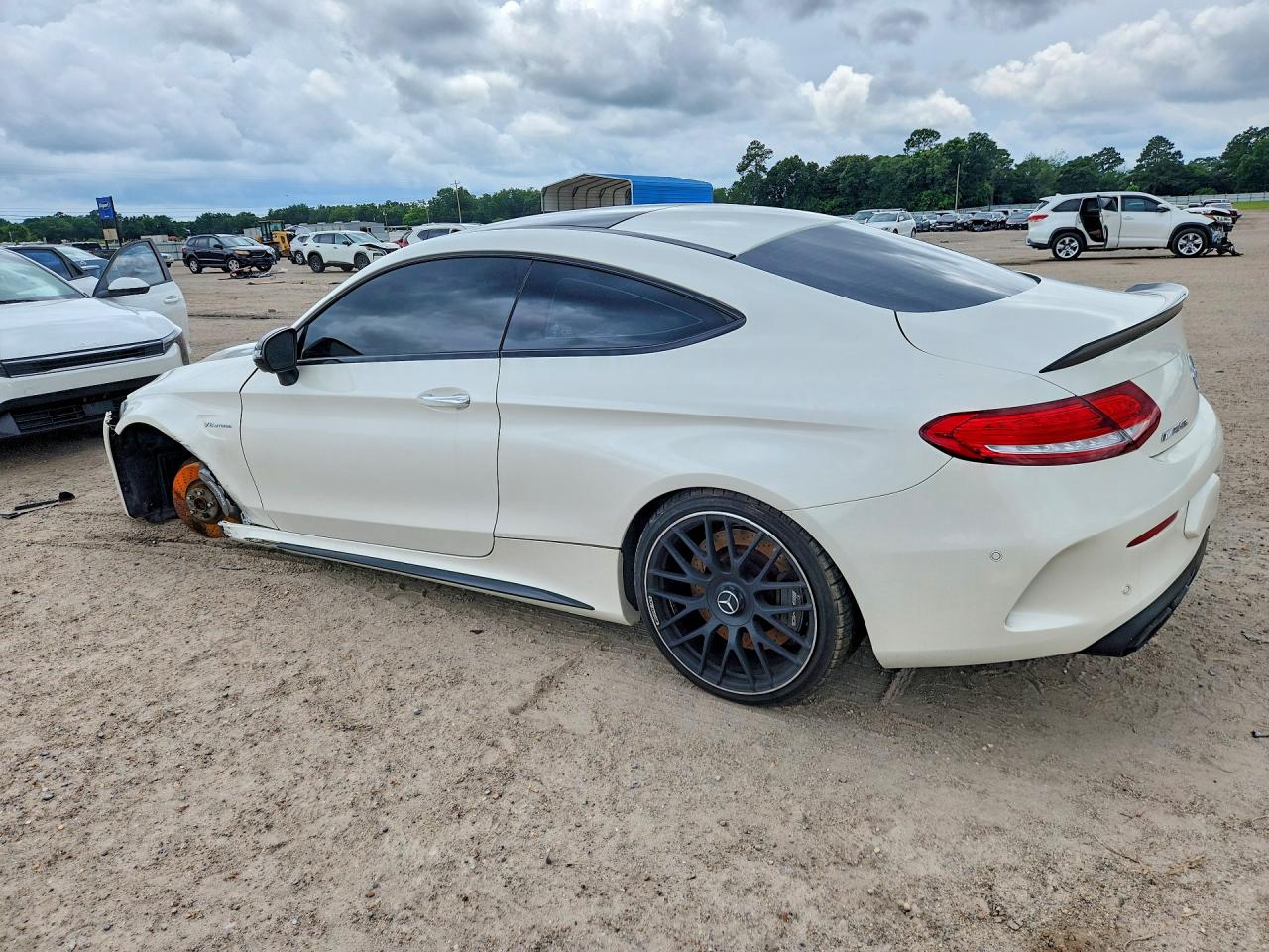 WDDWJ8GB4JF714974 · 2018 MERCEDES-BENZ C · 2/13
