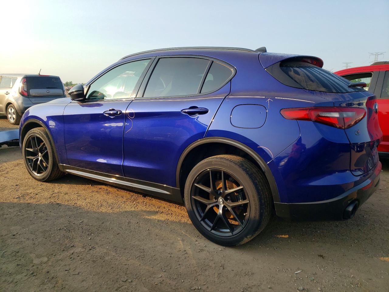 ZASPAKAN7L7C83100 · 2020 ALFA ROMEO STELVIO · 2/13