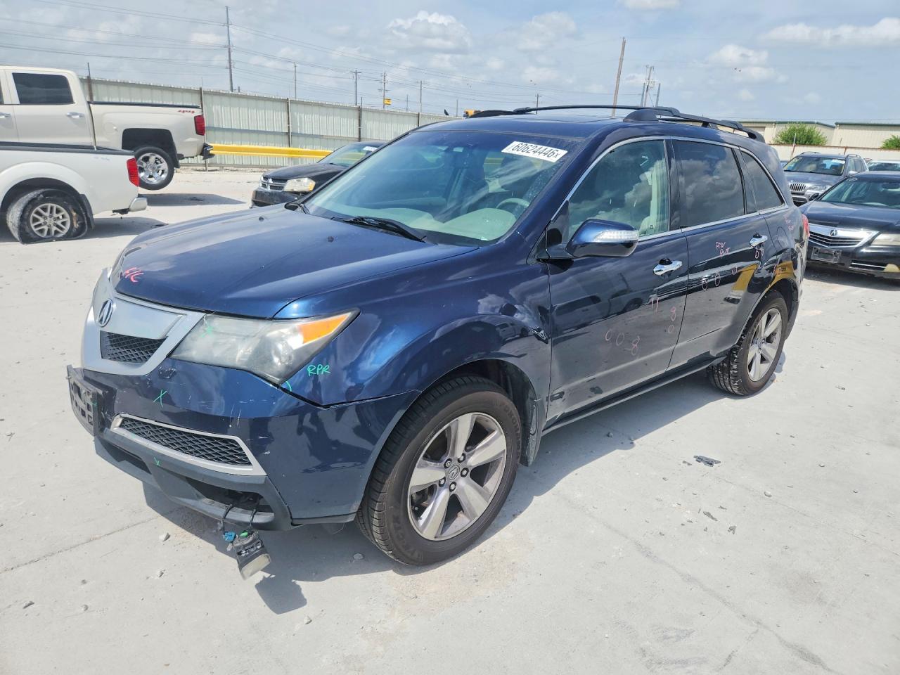 2HNYD2H2XDH516483 · 2013 ACURA MDX