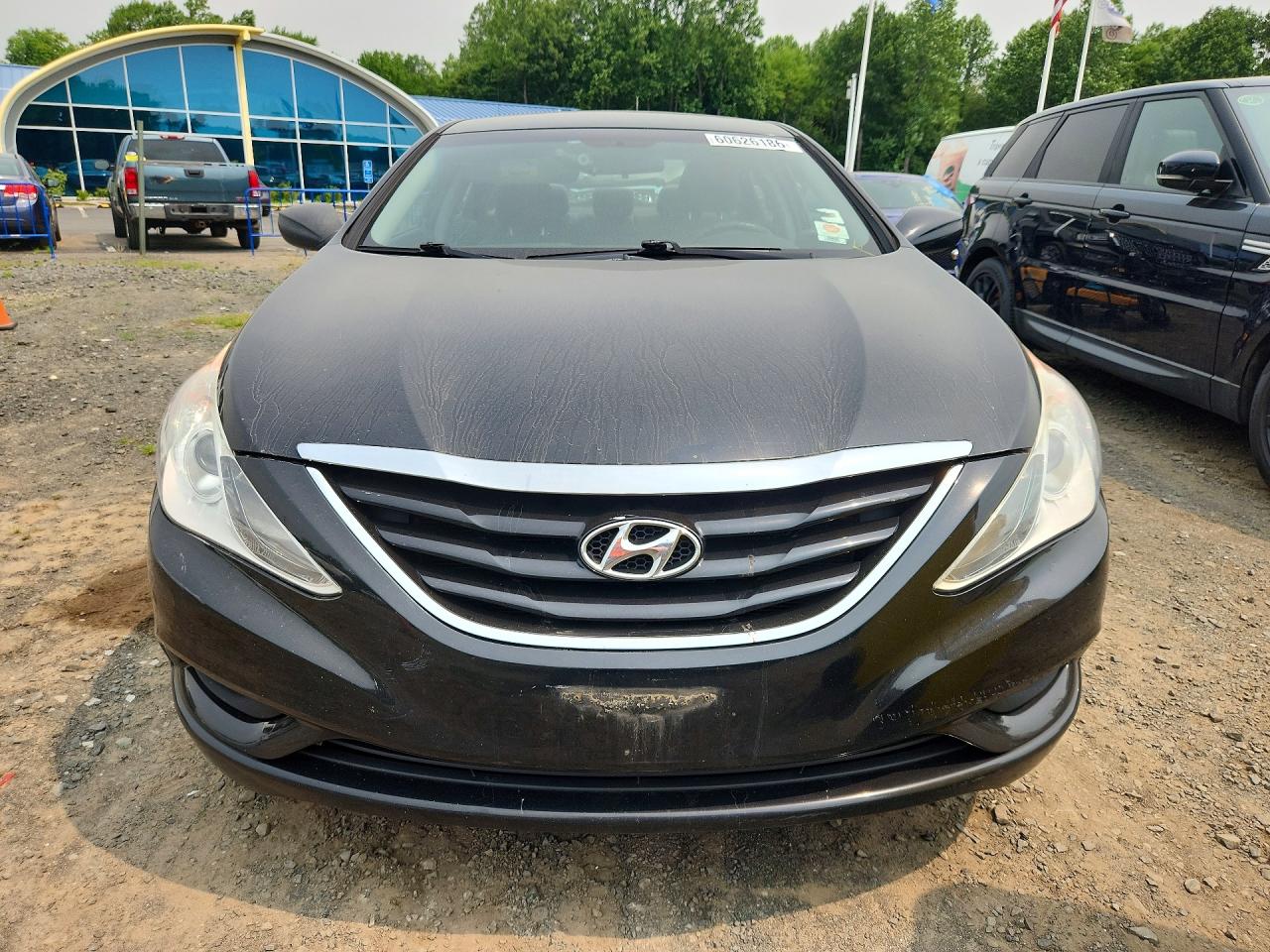 5NPEB4AC2BH107220 · 2011 HYUNDAI SONATA · 5/12
