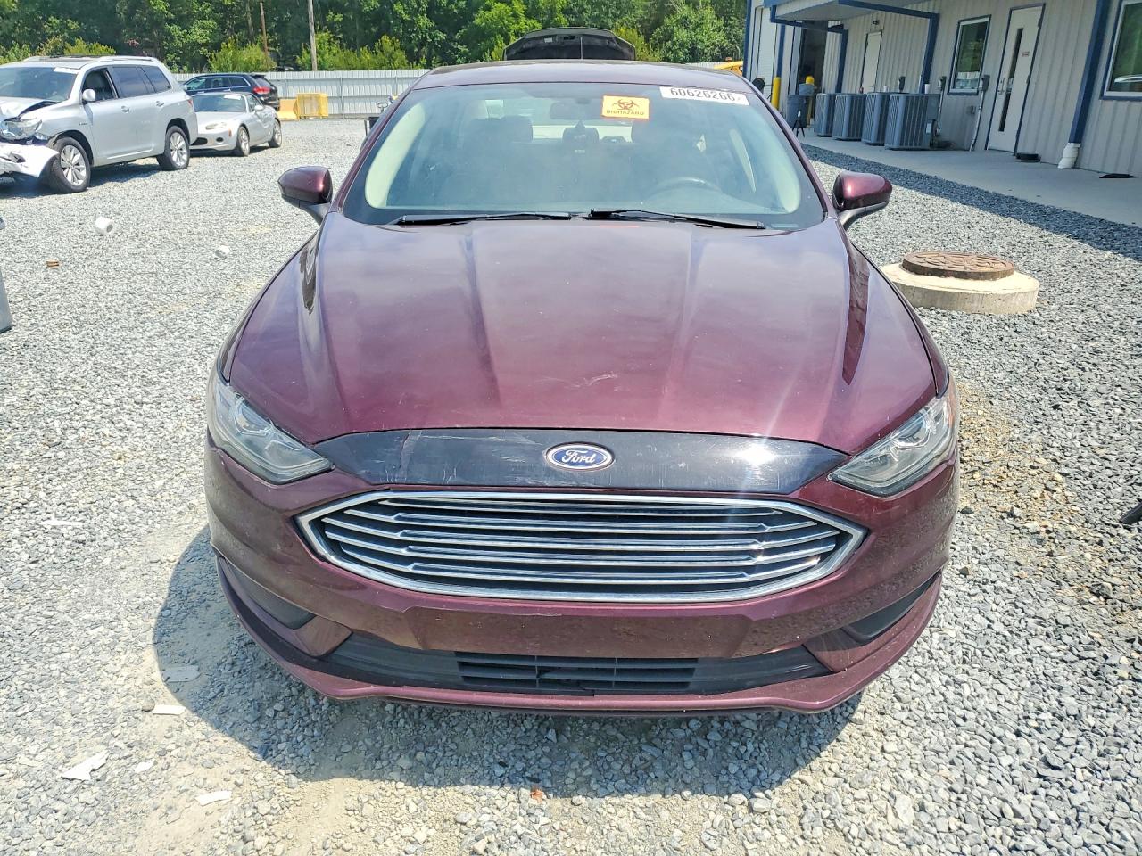 3FA6P0HD1HR243864 · 2017 FORD FUSION · 5/12
