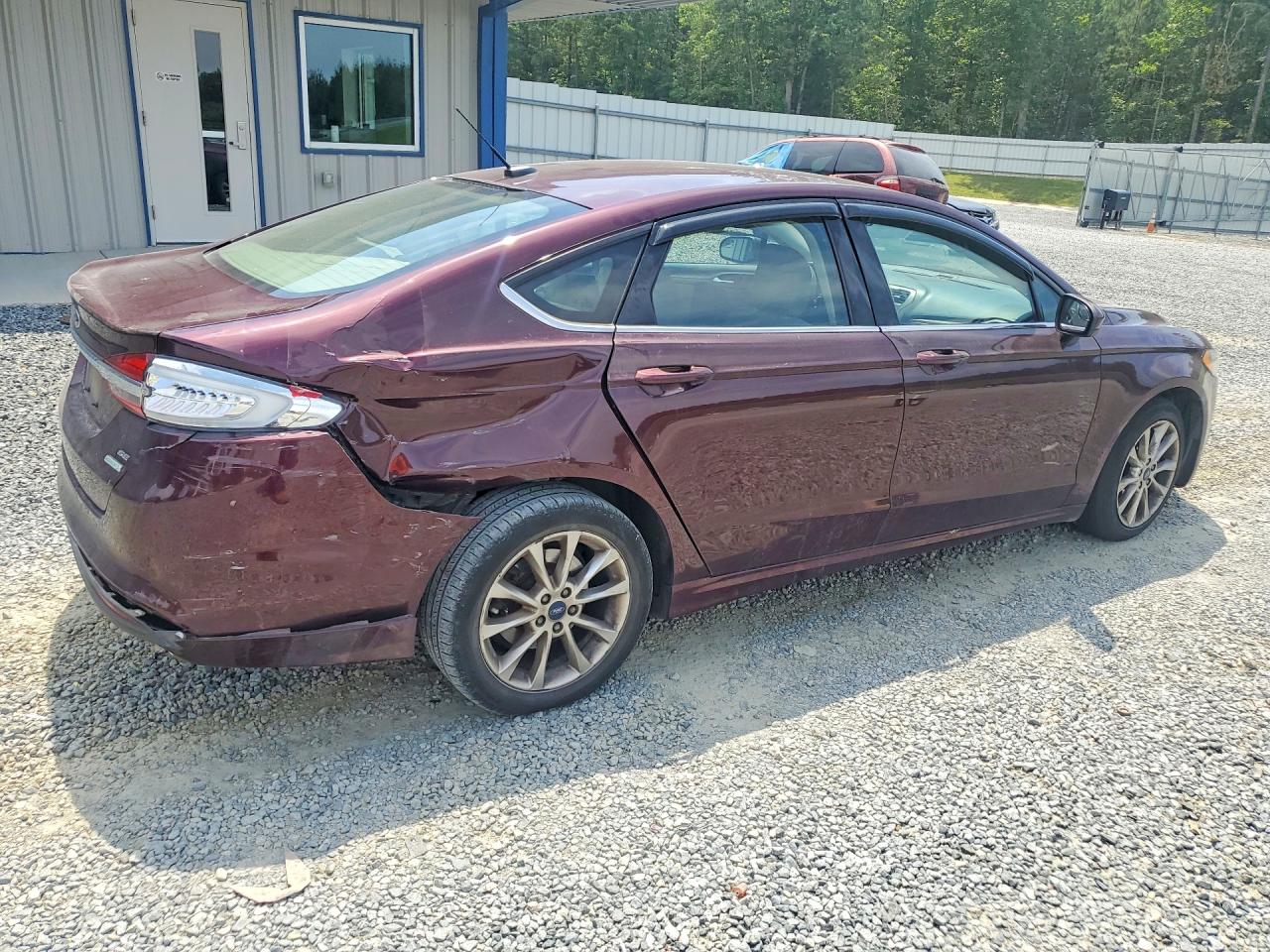 3FA6P0HD1HR243864 · 2017 FORD FUSION · 3/12