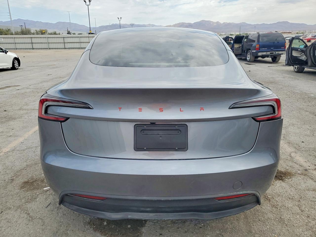 5YJ3E1EA5SF889954 · 2025 TESLA MODEL 3 · 6/12