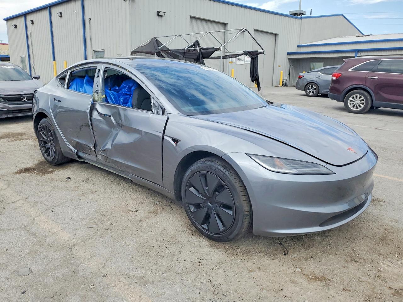 5YJ3E1EA5SF889954 · 2025 TESLA MODEL 3 · 4/12