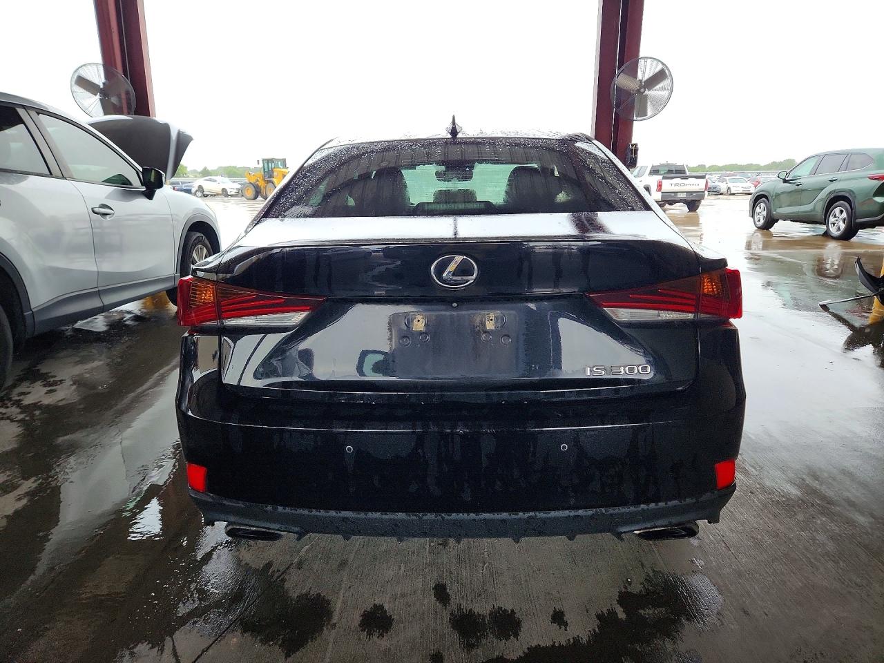 JTHBA1D27J5076633 · 2018 LEXUS IS · 6/12