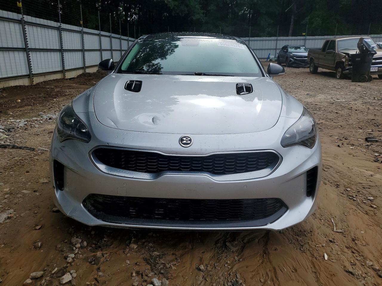 KNAE25LA2J6017489 · 2018 KIA STINGER · 5/12