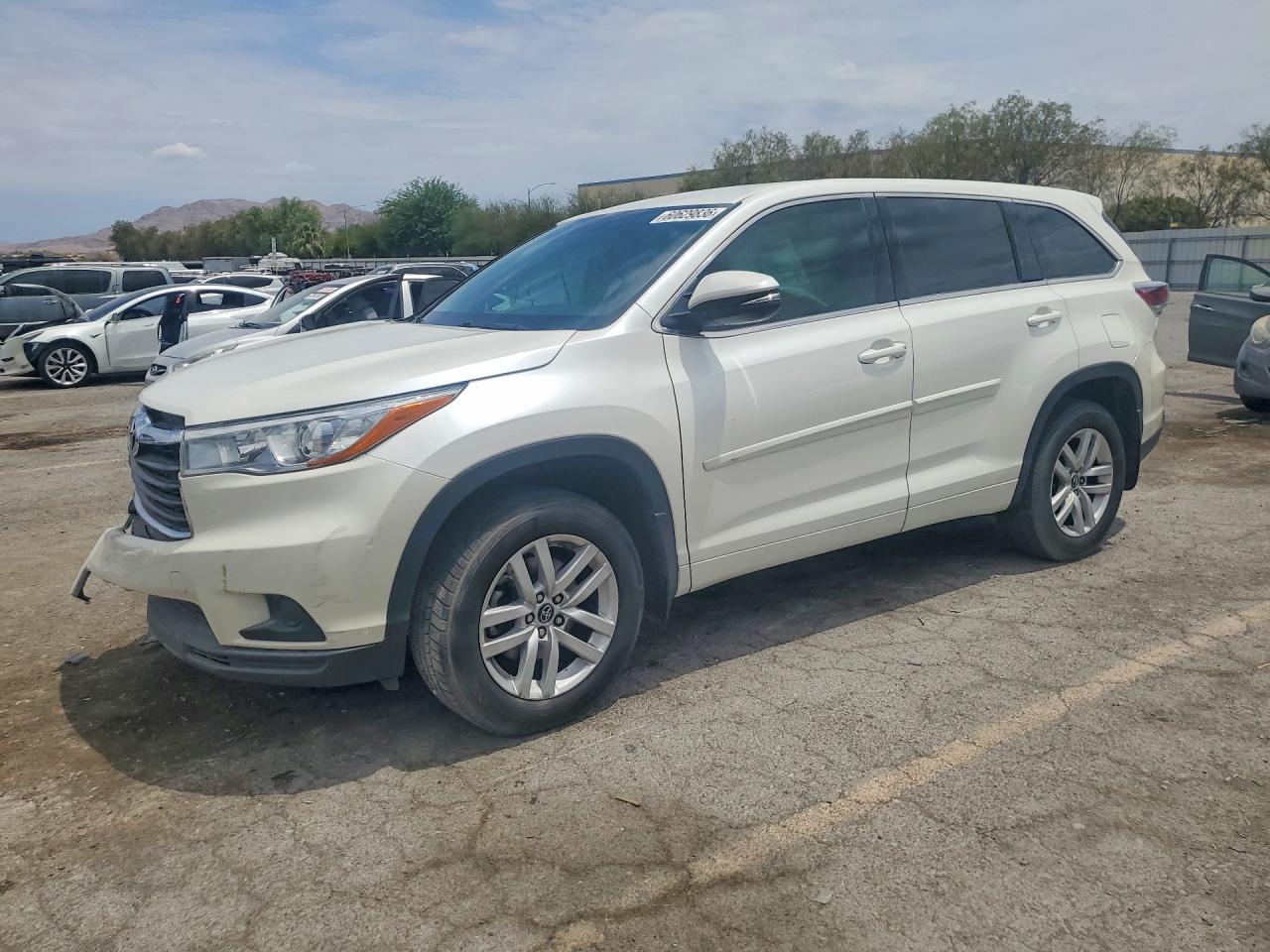 5TDZKRFH6GS174049 · 2016 TOYOTA HIGHLANDER
