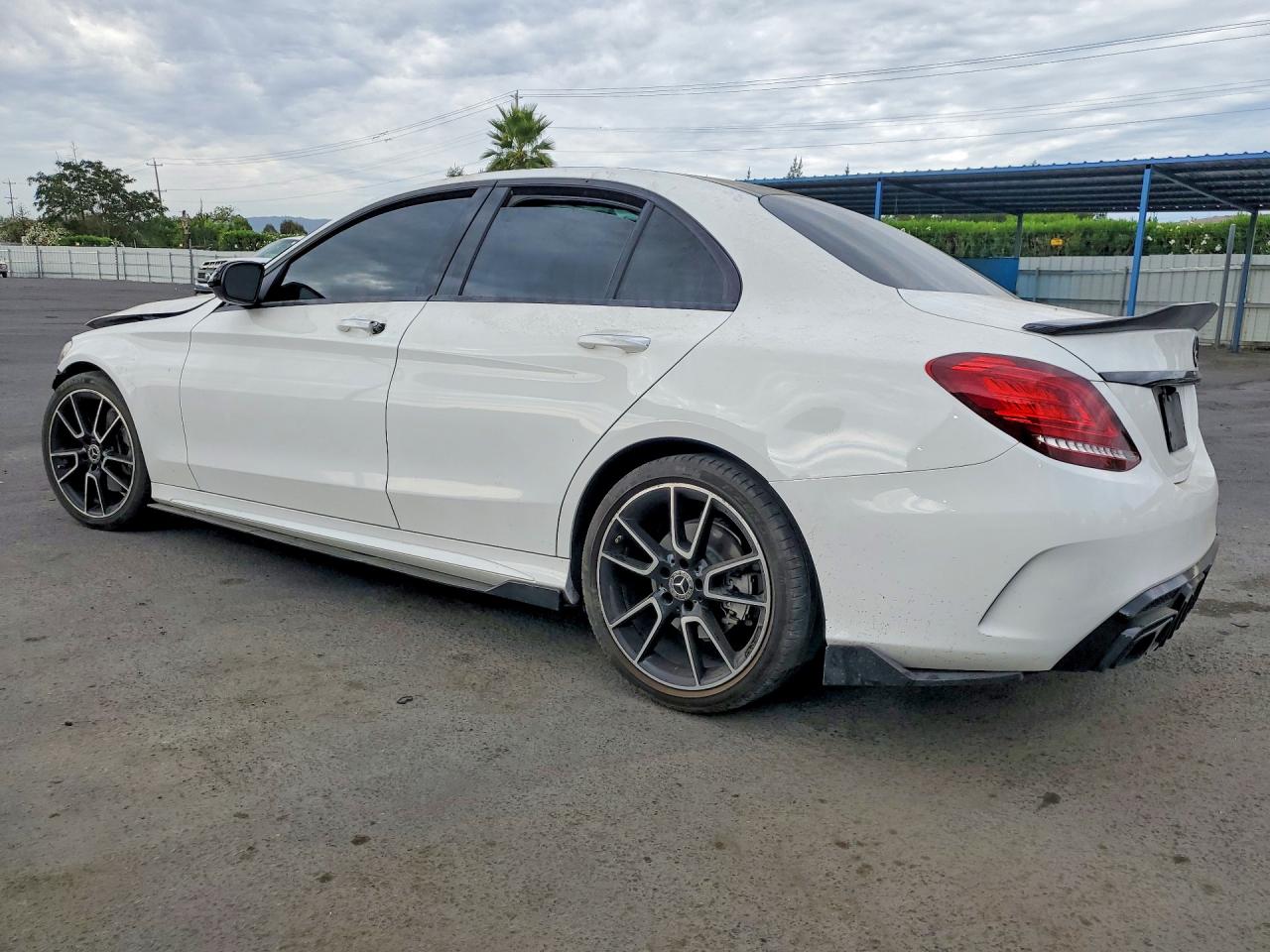 W1KWF8DB8MR606852 · 2021 MERCEDES-BENZ C · 2/12