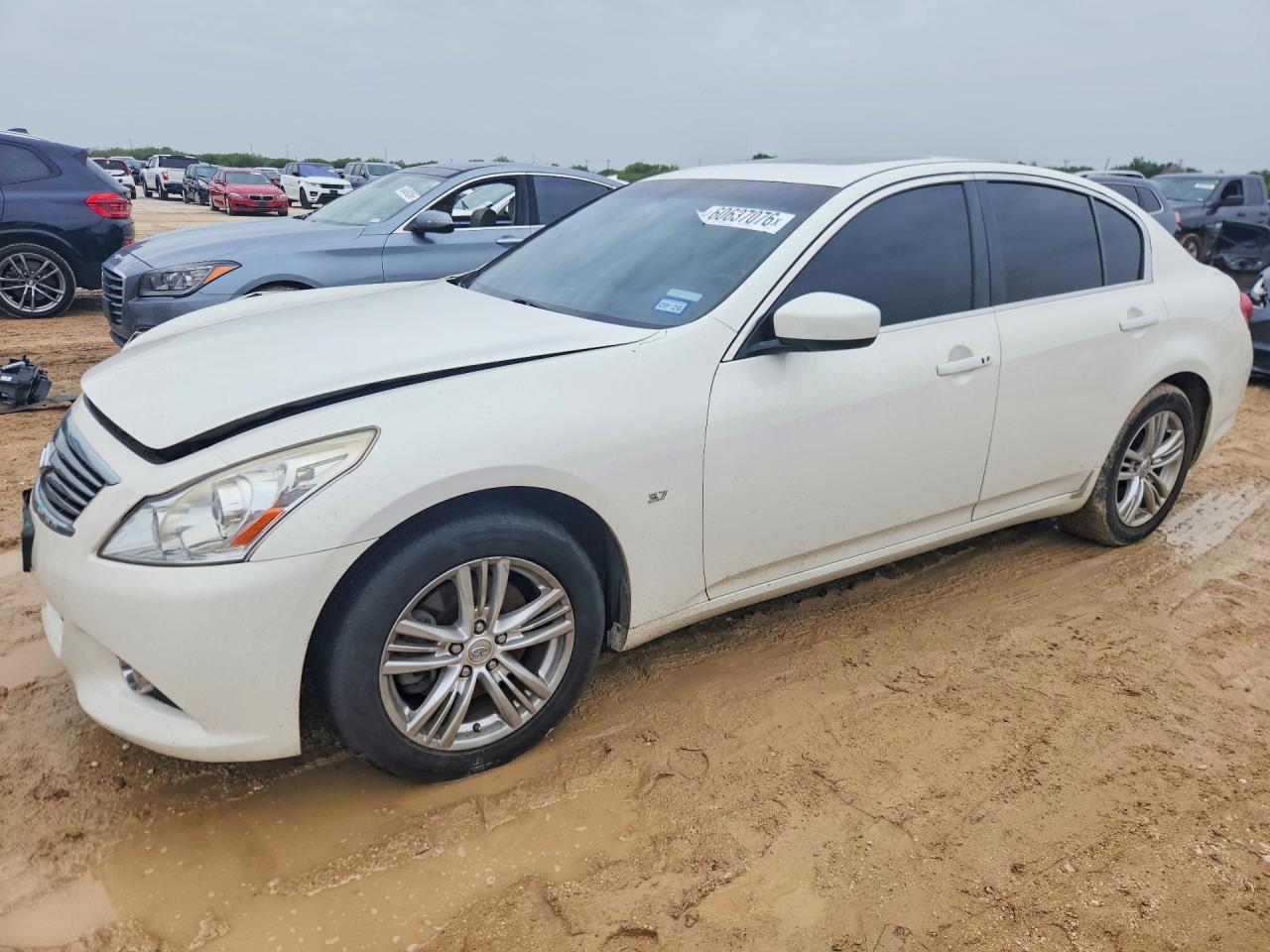 JN1CV6AR8FM523821 · 2015 INFINITI Q40