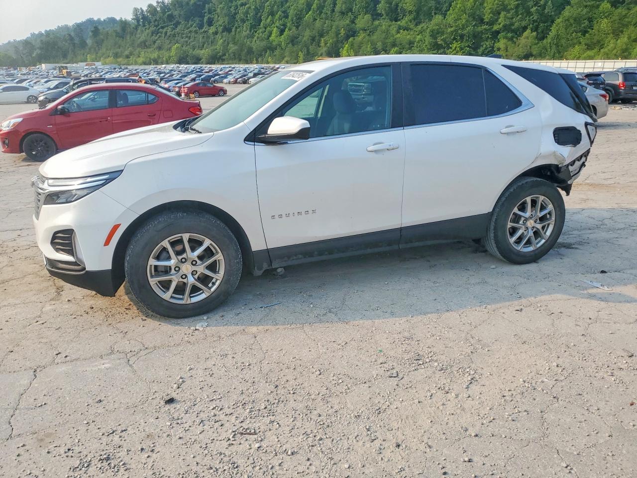 3GNAXKEV5NL205234 · 2022 CHEVROLET EQUINOX