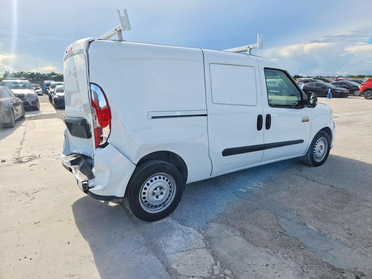 ZFBHRFAB4N6X65683 · 2022 RAM PROMASTER CITY · 3/12