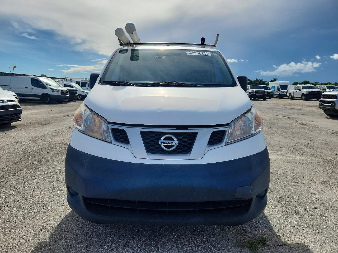 3N6CM0KN4HK697572 · 2017 NISSAN NV200 · 5/13