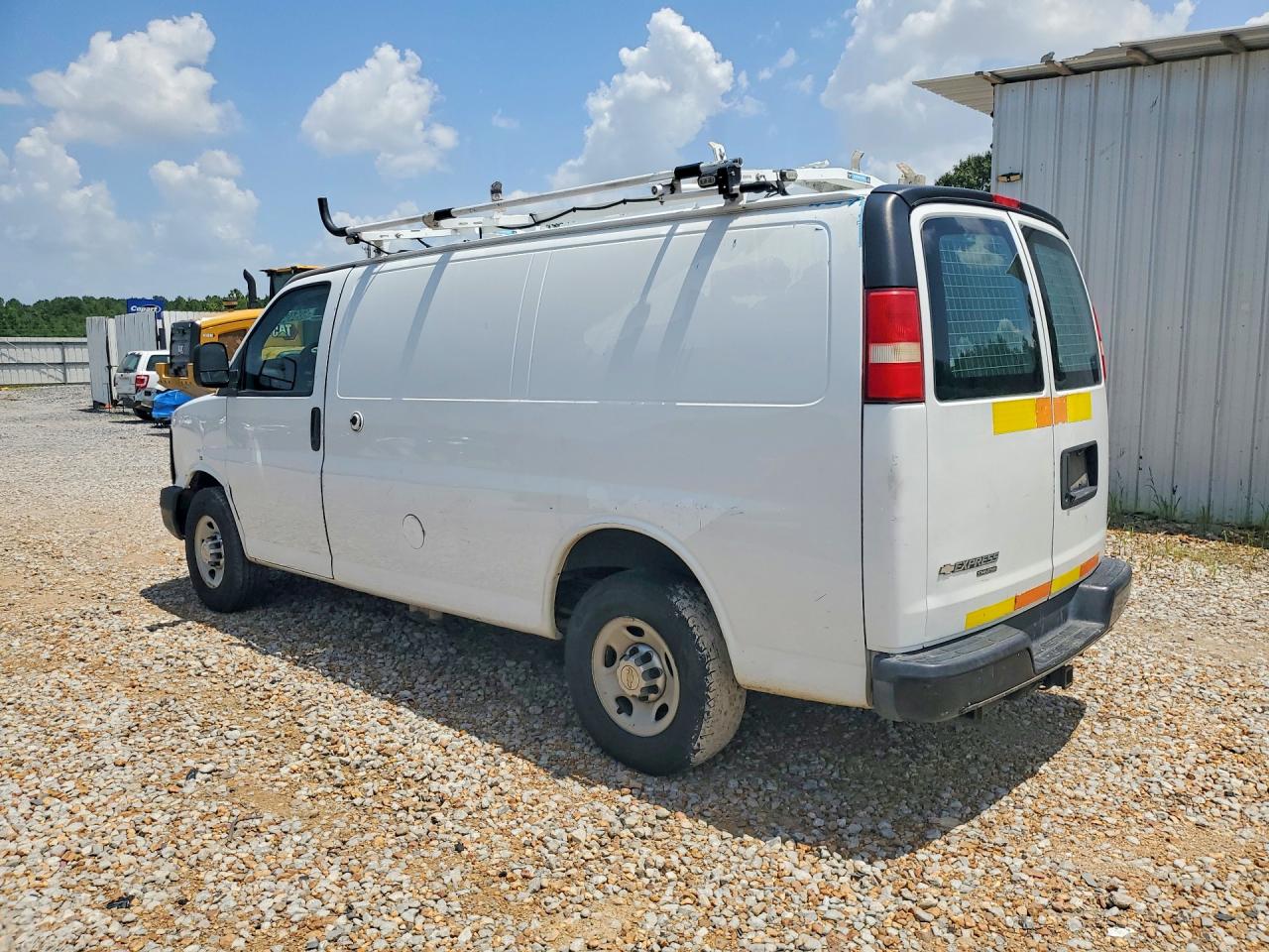 1GCWGFCA5D1902947 · 2013 CHEVROLET EXPRESS G2500 · 2/13
