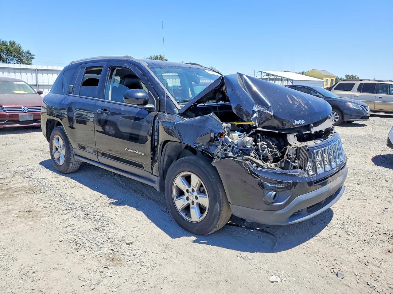 1C4NJCEAXGD665982 · 2016 JEEP COMPASS LATITUDE · 4/13