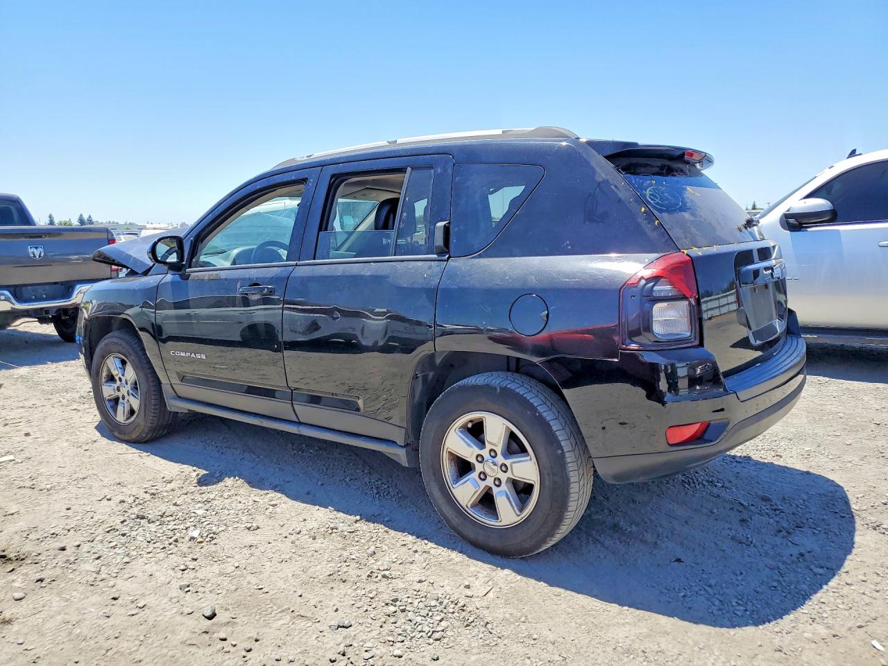 1C4NJCEAXGD665982 · 2016 JEEP COMPASS LATITUDE · 2/13