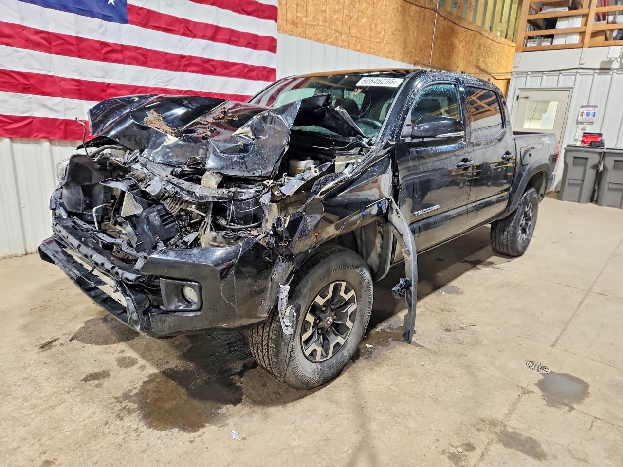 5TFCZ5AN4GX018660 · 2016 TOYOTA TACOMA