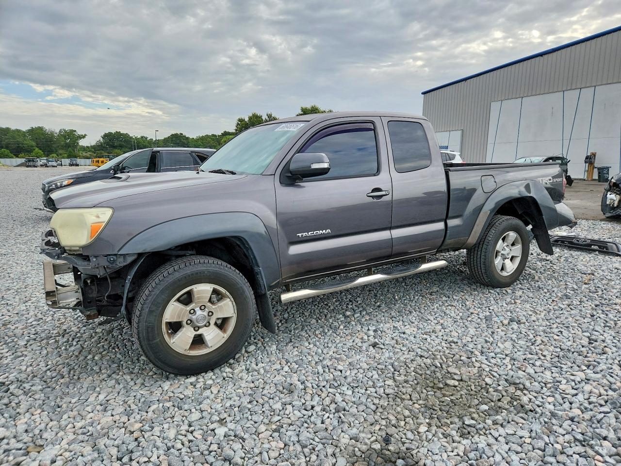 2015 TOYOTA TACOMA