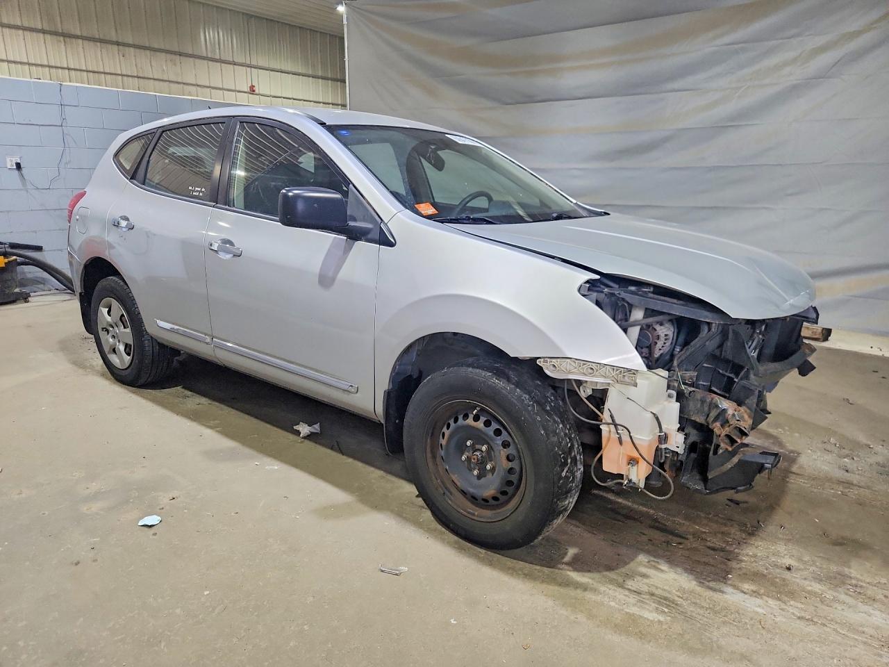JN8AS5MVXFW754440 · 2015 NISSAN ROGUE SELECT · 4/13