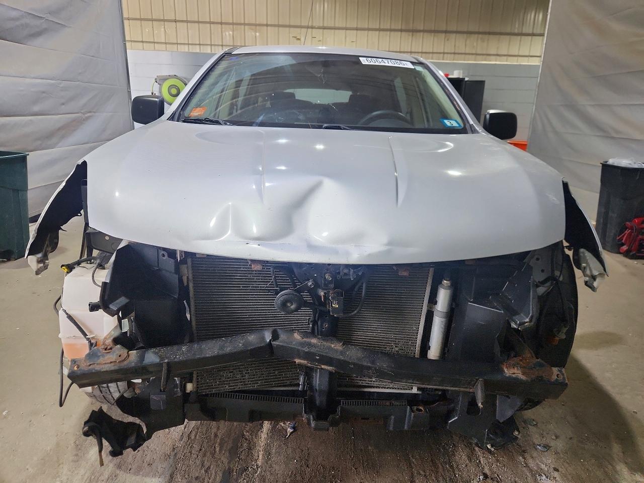 JN8AS5MVXFW754440 · 2015 NISSAN ROGUE SELECT · 5/13