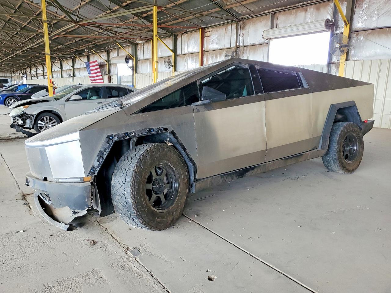 2024 TESLA CYBERTRUCK