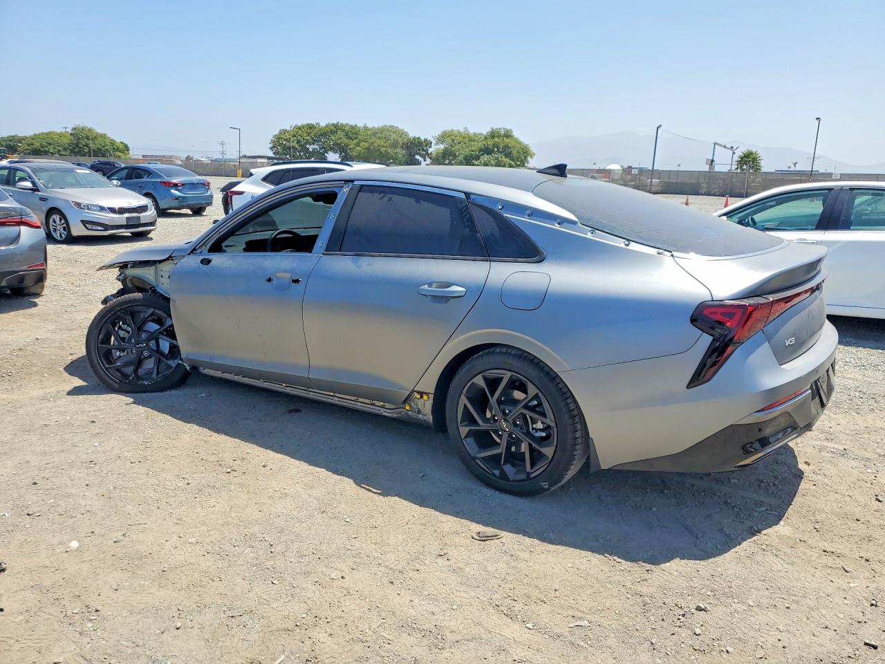 KNAG64J71T5441446 · 2026 KIA K5 · 2/13