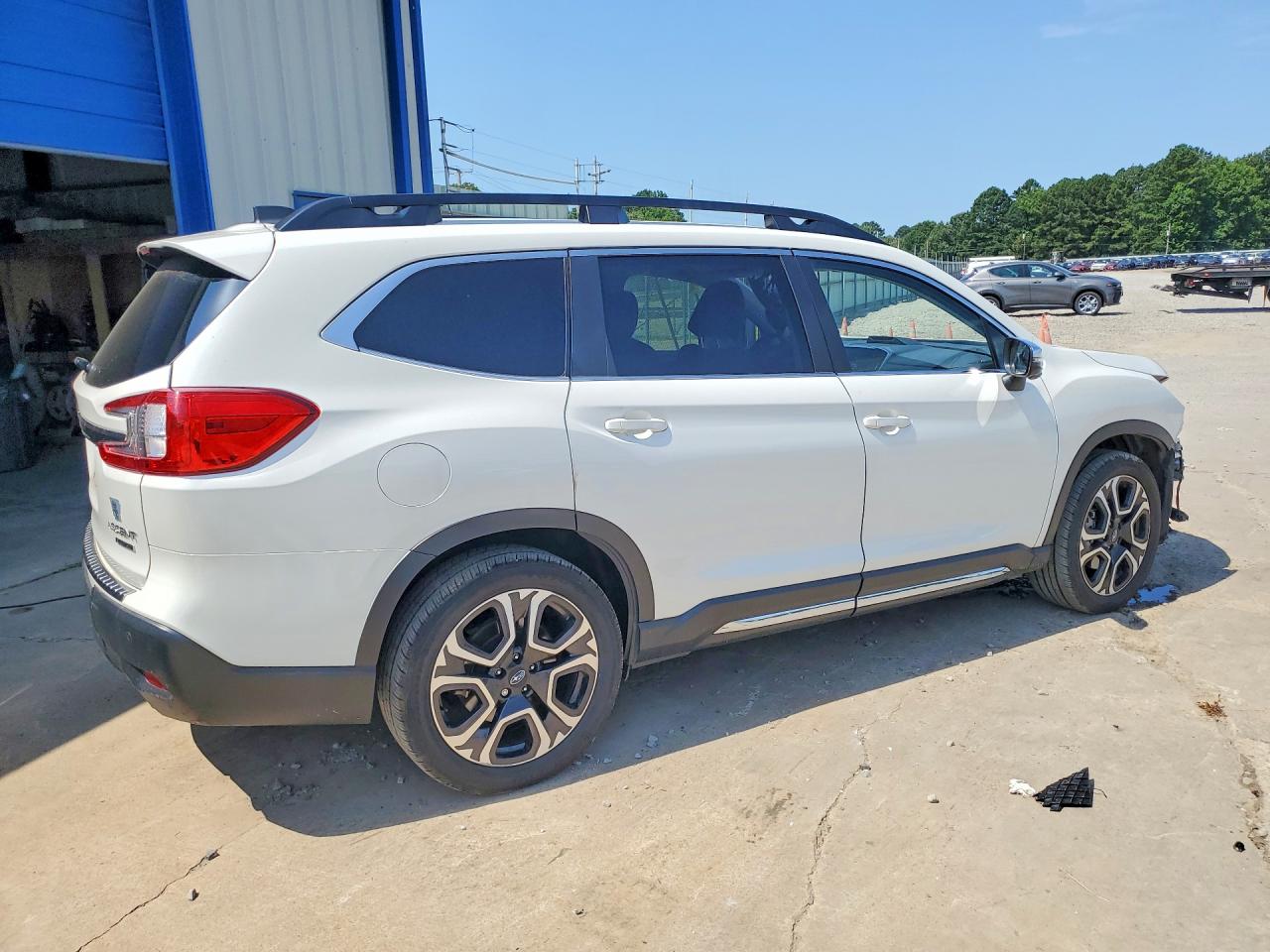 4S4WMAUD4P3419328 · 2023 SUBARU ASCENT · 3/14