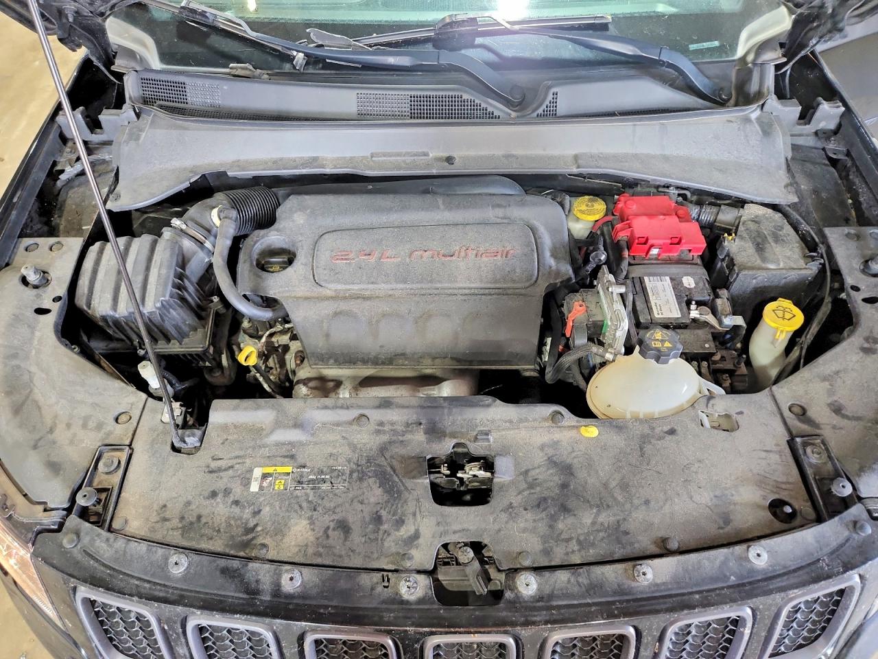 3C4NJDEB4MT529934 · 2021 JEEP COMPASS · 11/12