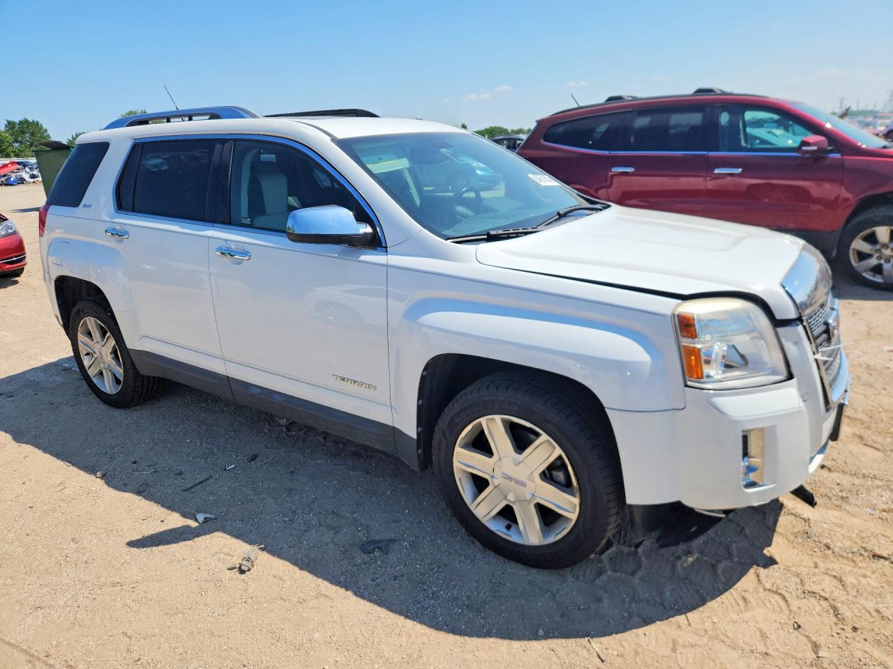 2CTFLXE54B6453907 · 2011 GMC TERRAIN · 4/12
