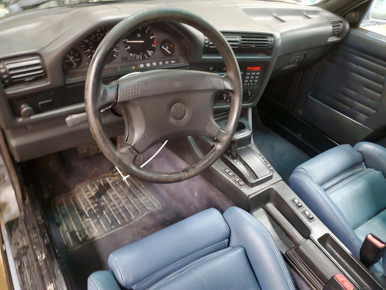 WBABB2316LEC23136 · 1990 BMW 325 · 8/12