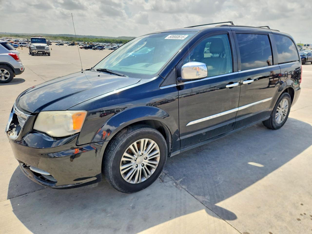 2C4RC1CG5ER192364 · 2014 CHRYSLER TOWN & COUNTRY