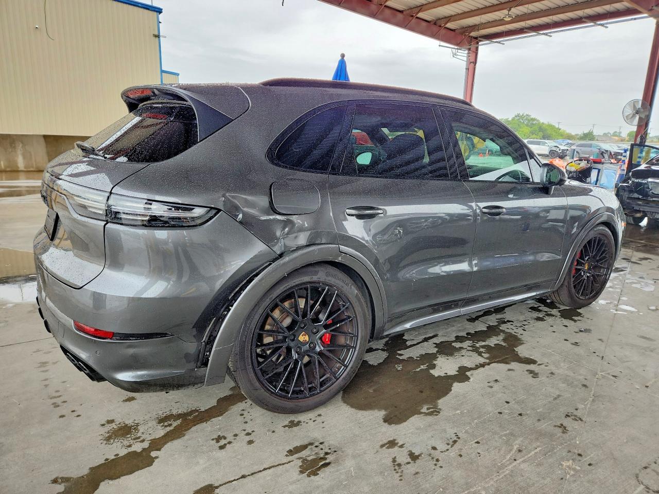 WP1AG2AY1MDA33179 · 2021 PORSCHE CAYENNE · 3/13