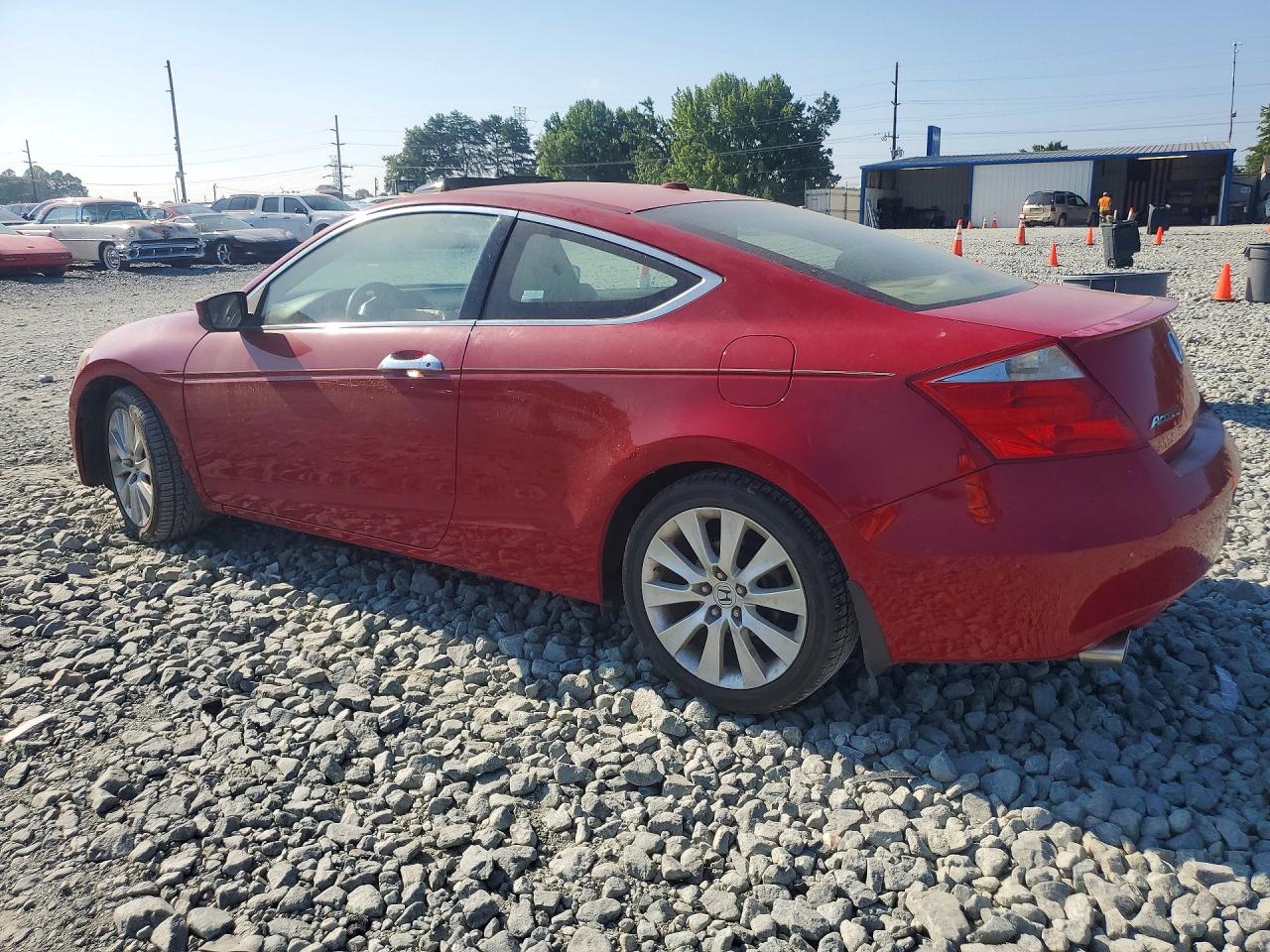 1HGCS22828A008212 · 2008 HONDA ACCORD · 2/12