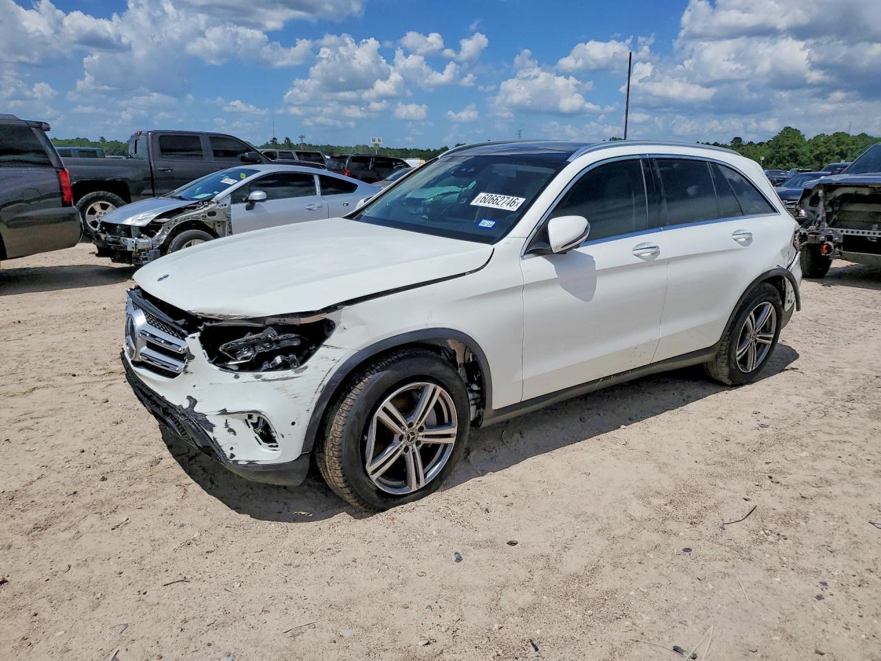 W1N0G8DB5NV399805 · 2022 MERCEDES-BENZ GLC