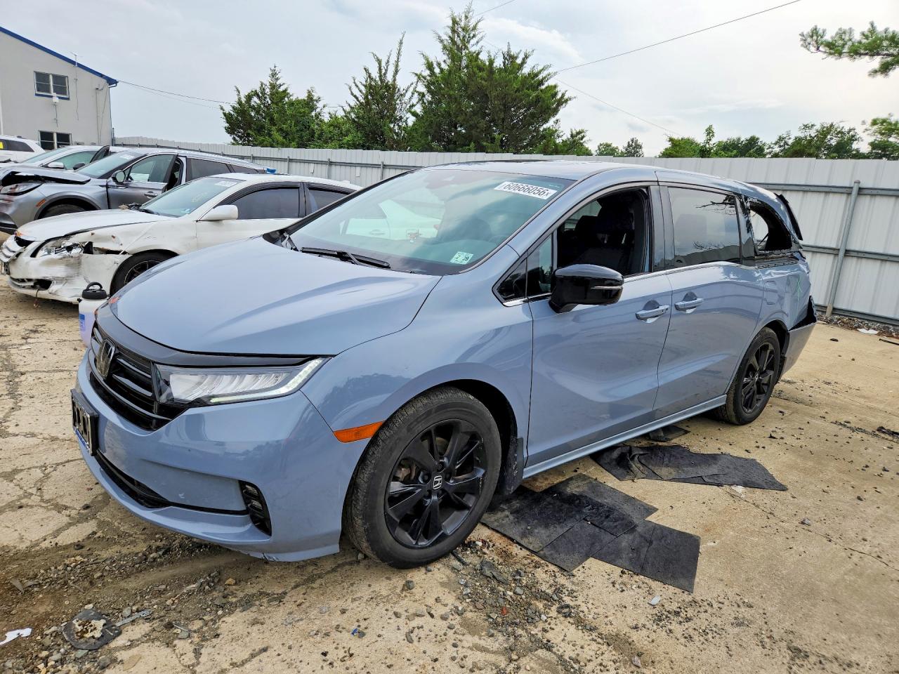 5FNRL6H77RB063002 · 2024 HONDA ODYSSEY