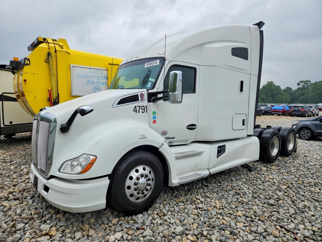 1XKYDP9X5NJ474791 · 2022 KENWORTH CONSTRUCTION