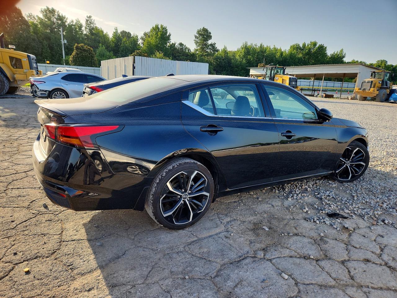 1N4BL4CV9PN304946 · 2023 NISSAN ALTIMA · 3/13
