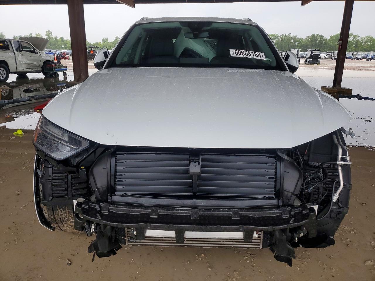 WA1BAAFYXM2101978 · 2021 AUDI Q5 · 5/14