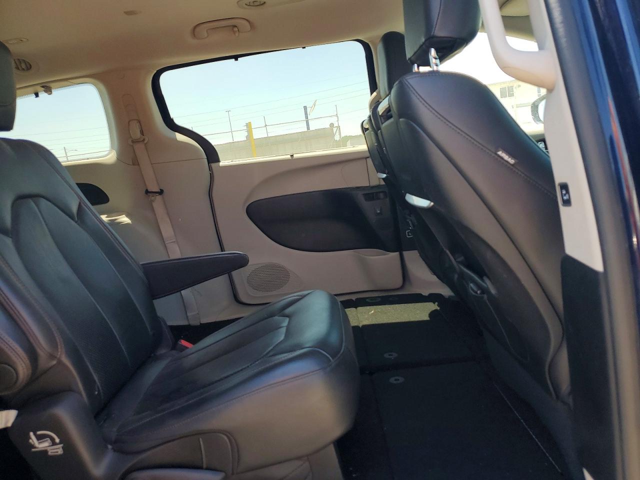 2C4RC1EGXHR514546 · 2017 CHRYSLER PACIFICA · 11/14